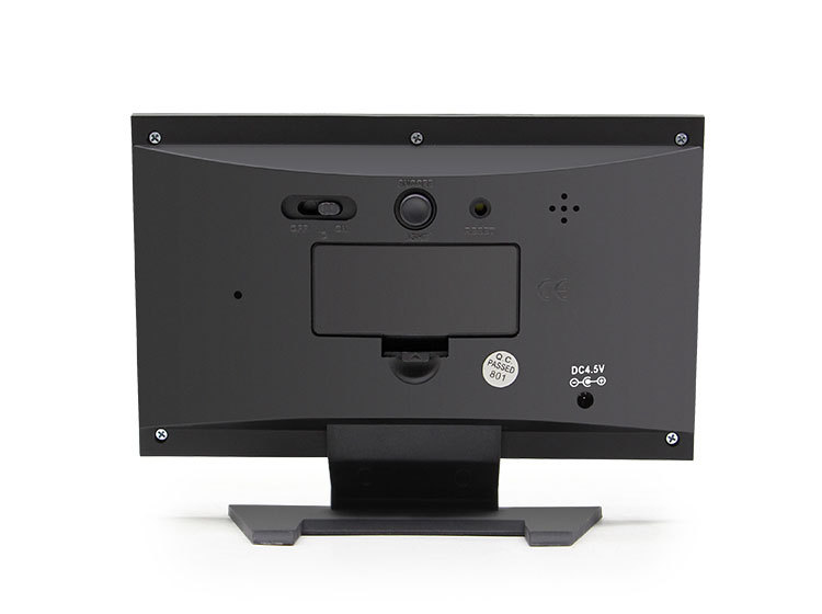 Bordsklocka med väderinformation