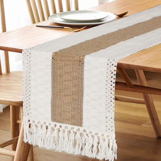 Boho bordsduk – heminredning med tofsar