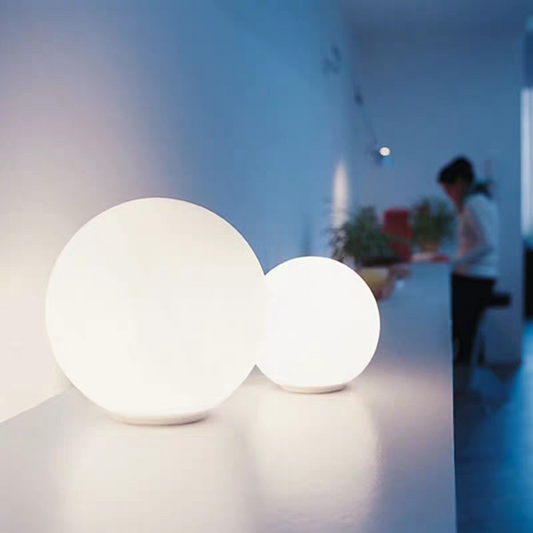Kompakt Bordslampa