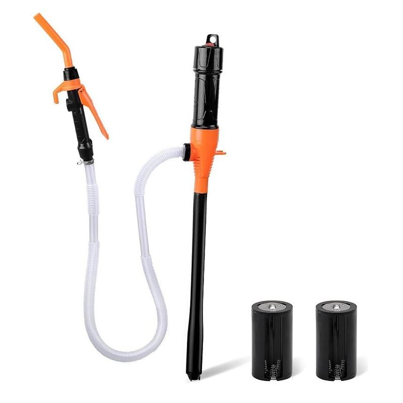 Bränslepump med slang, munstycke och D-cell-batterier
